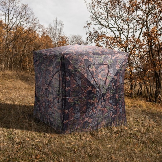 OUTGOO Ground Hunting Blind Portable Deer Pop Up Camo Hunter for Home, Patio, Outdoor and Everyday Use